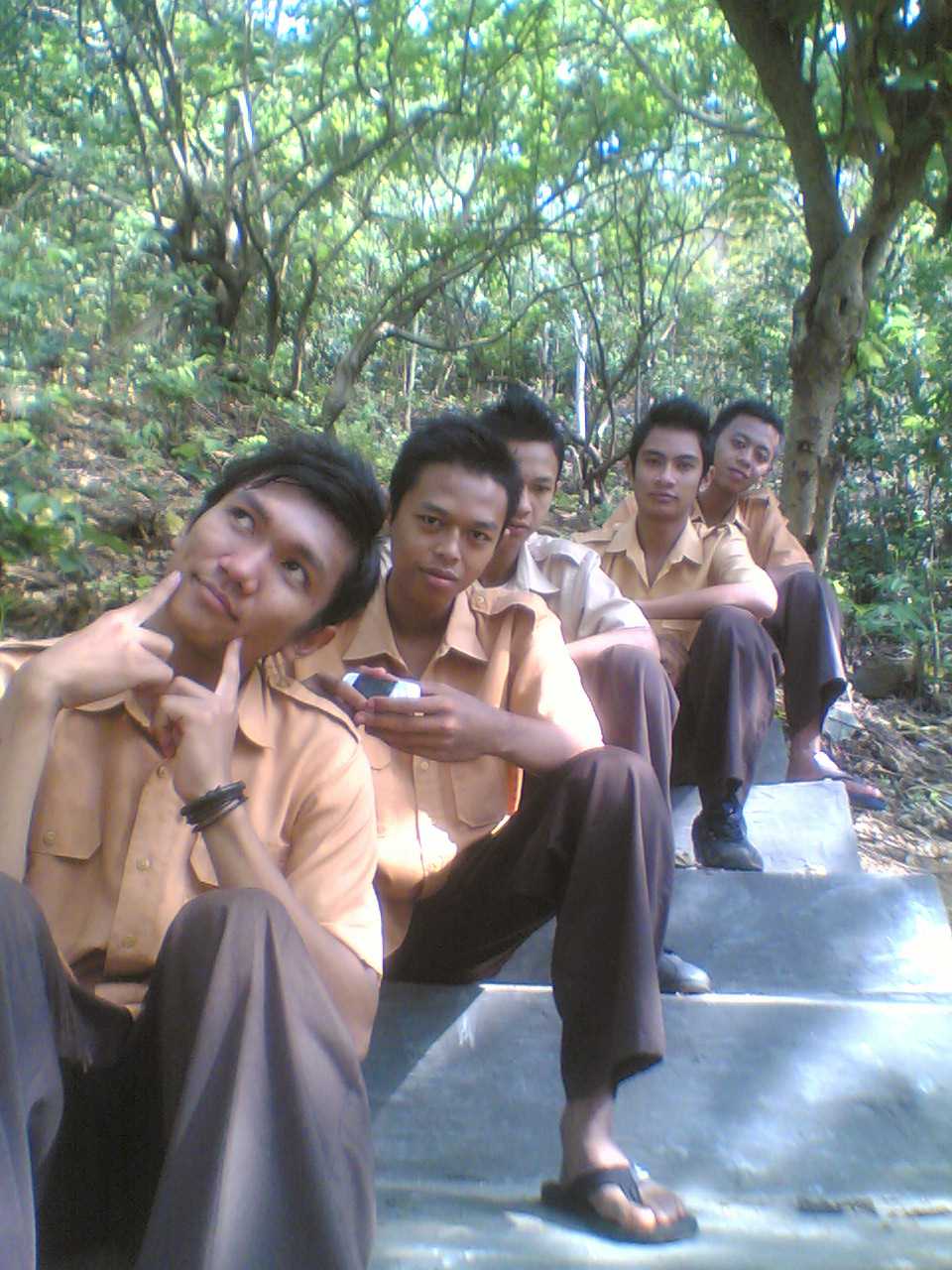 "/tmp/upload/86130a5474943b398e513755c2e2f9b8ffae81f0e39111e8e0bb51516b0b8f471/So lonely.jpg"
